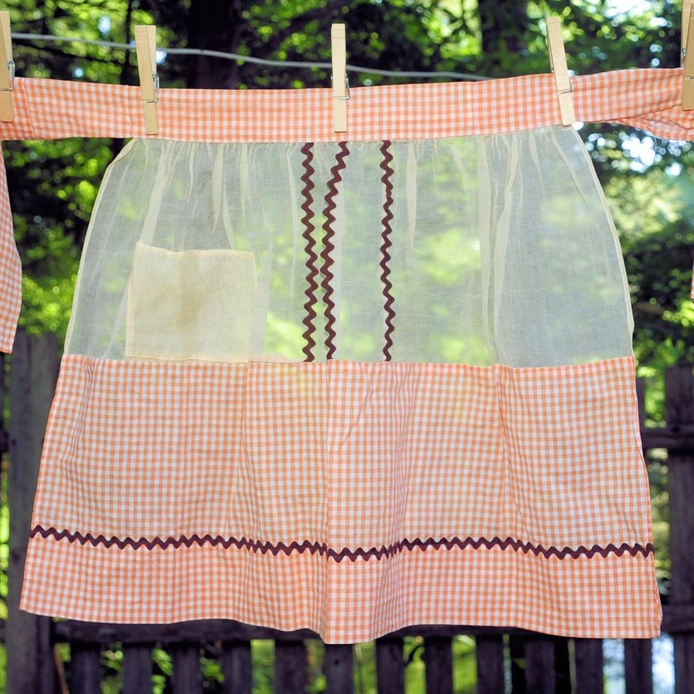 Vtg Orange Gingham Check & Pale Yellow Half Apron